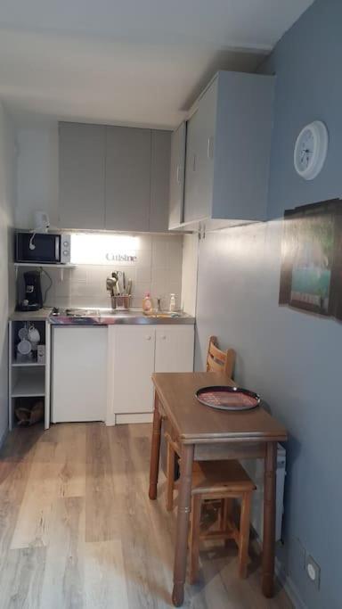 Studio Calme Pour 4 Pers. Vue Exceptionnelle Bagneres-de-Luchon Экстерьер фото